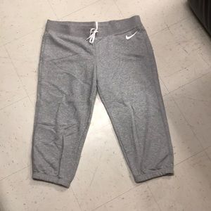Nike Jogger Capri